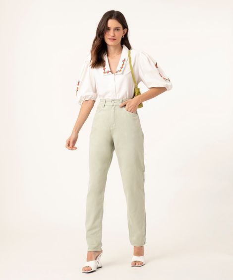 calça de sarja mom básica cintura super alta  verde claro