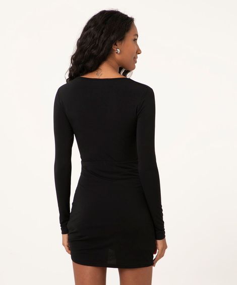 vestido curto cut out com argola manga longa preto