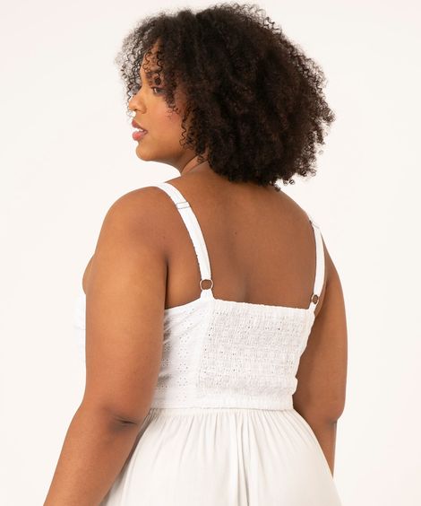 regata plus size cropped de laise cut out alça fina decote coração off white