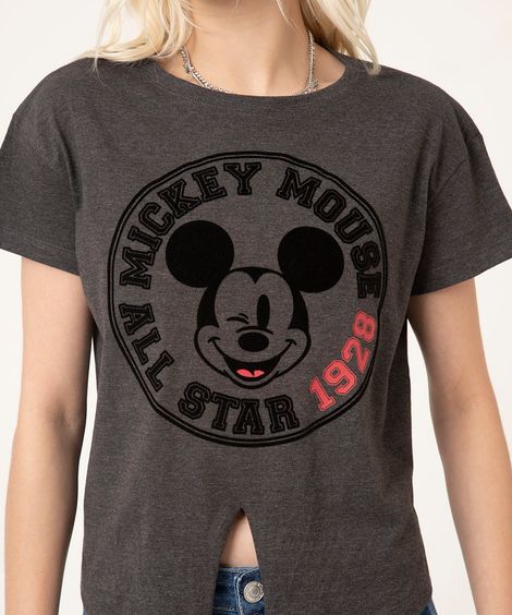 camiseta manga curta mickey com nó chumbo