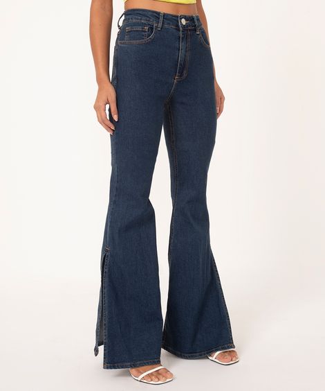 calça jeans flare cintura super alta com fenda azul escuro