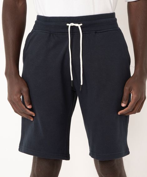 bermuda relaxed de moletom com bolsos e cordão azul