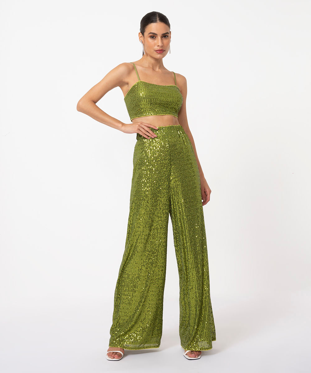 Calça pantalona verde com paetê, da C&A