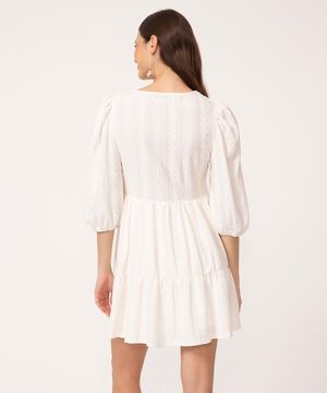 vestido curto de laise manga bufante off white