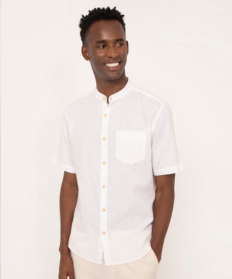 camisa comfort de linho manga curta gola padre branca