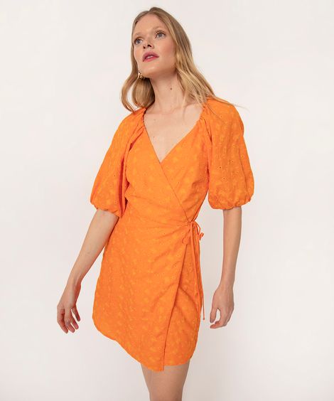 vestido de laise curto decote v transpassado laranja