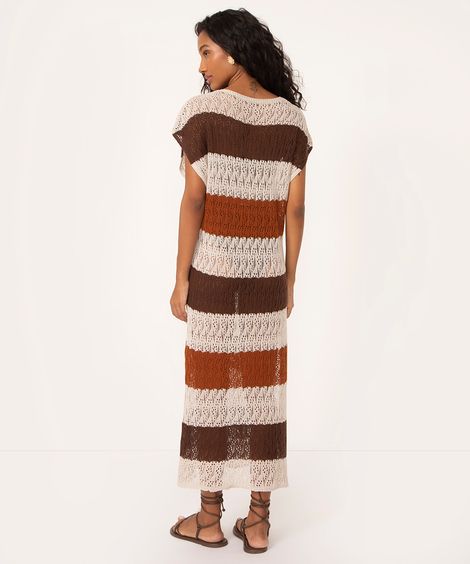 vestido de tricô longo com fenda marrom