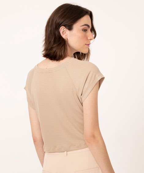 camiseta baby look raglan canelada manga curta bege