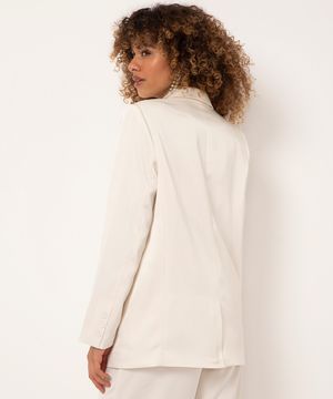 blazer alfaiataria de cetim off white