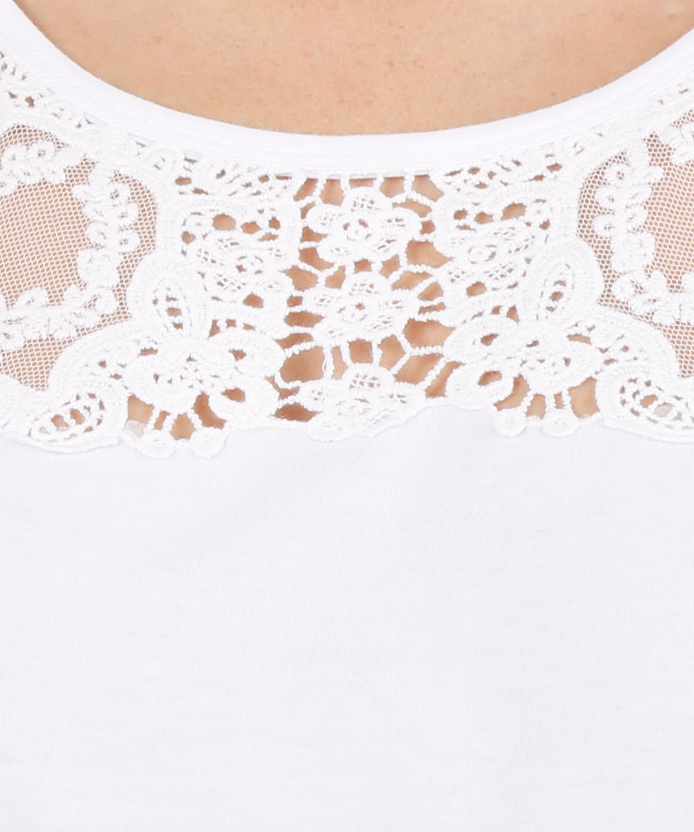 Blusa com Renda Branca