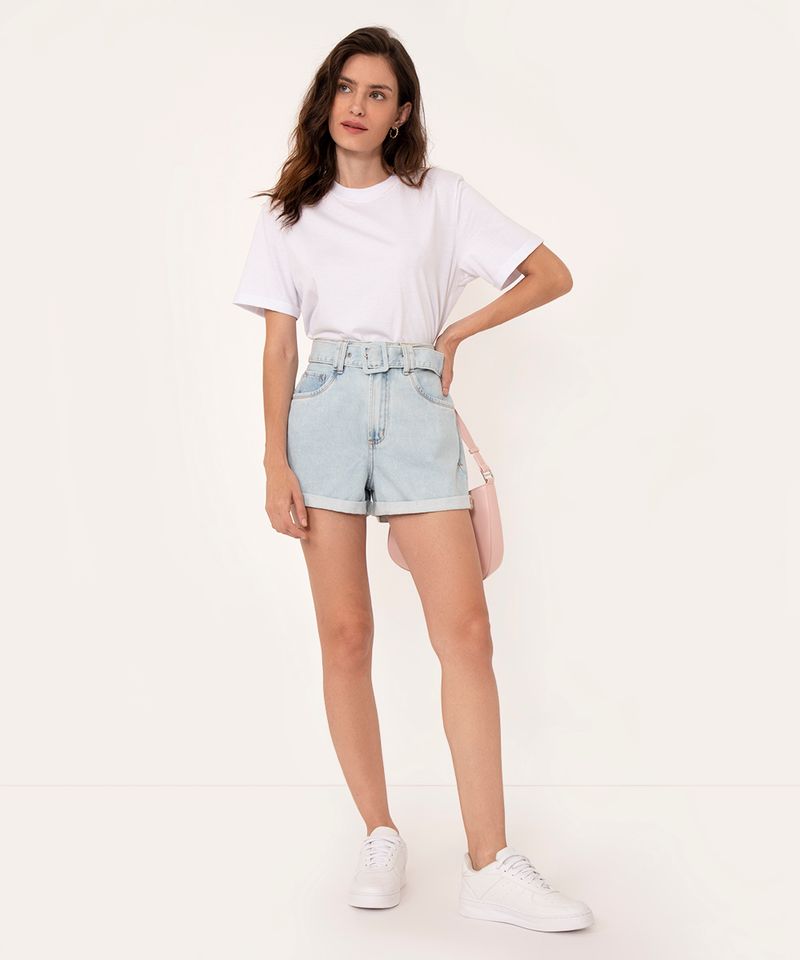 Shorts Jeans Comfort Cintura Baixa com Cinto