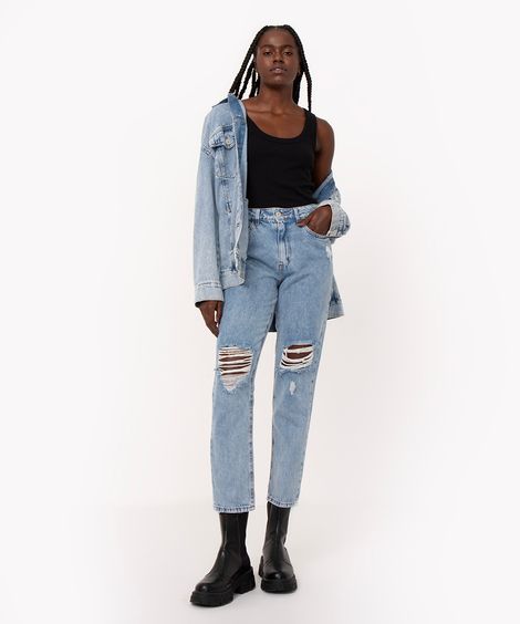 calça jeans mom destroyed cintura super alta azul médio