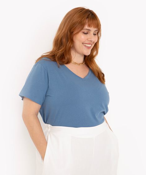 blusa plus size manga curta decote v verde militar - azul