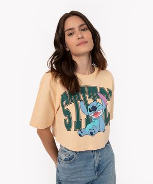 camiseta cropped de moletinho stitch manga curta bege