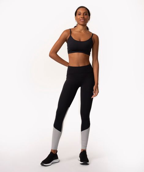 calça legging cintura alta power delinear com recorte esportiva preta