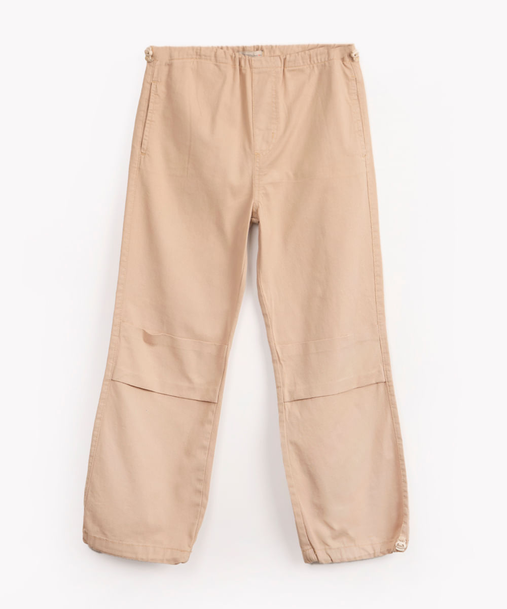 <em>Parachute pants</em> bege, da C&A