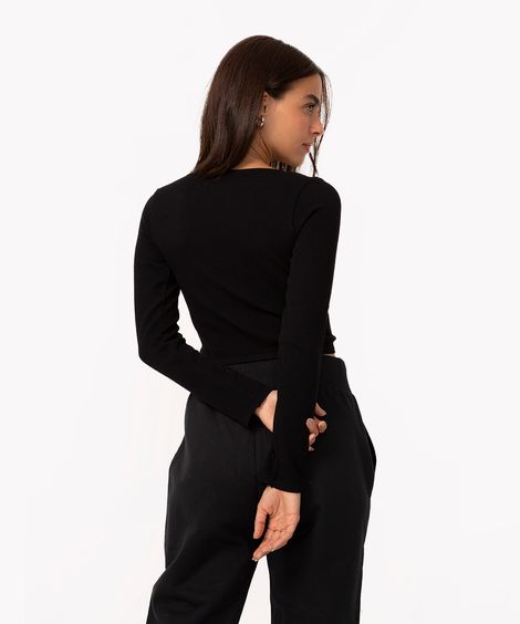 blusa de poliamida canelada cropped manga longa preto