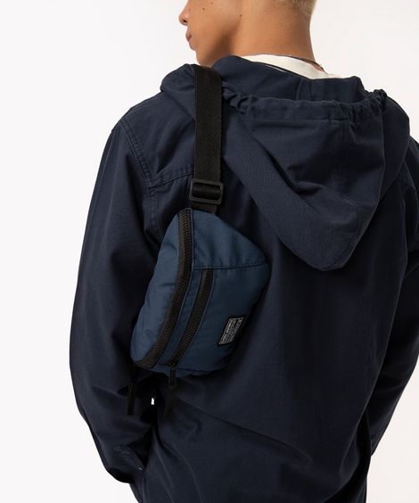 pochete rip stop com bolsos azul marinho