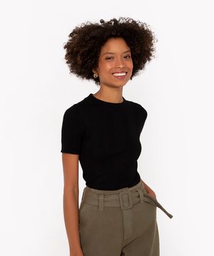 blusa de tricô canelada manga curta preto