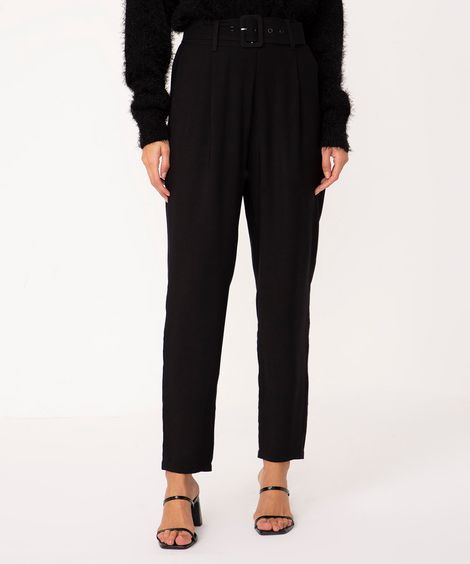 calça reta de viscose cintura média com cinto preto