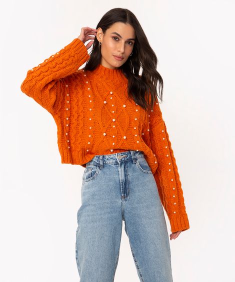 suéter de tricô com pérolas decote redondo laranja