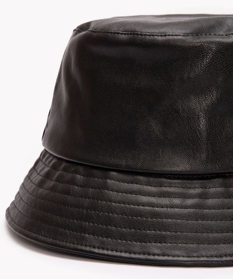 chapéu bucket de pu preto