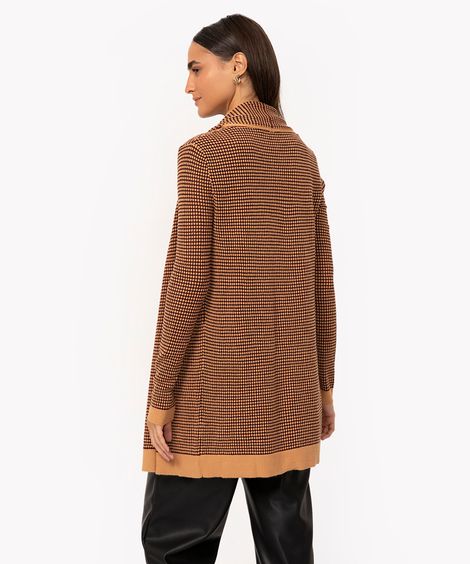 cardigan longo de tricô caramelo