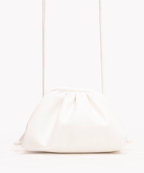 bolsa de pu clutch franzida off white