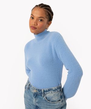 suéter de tricot gola alta azul