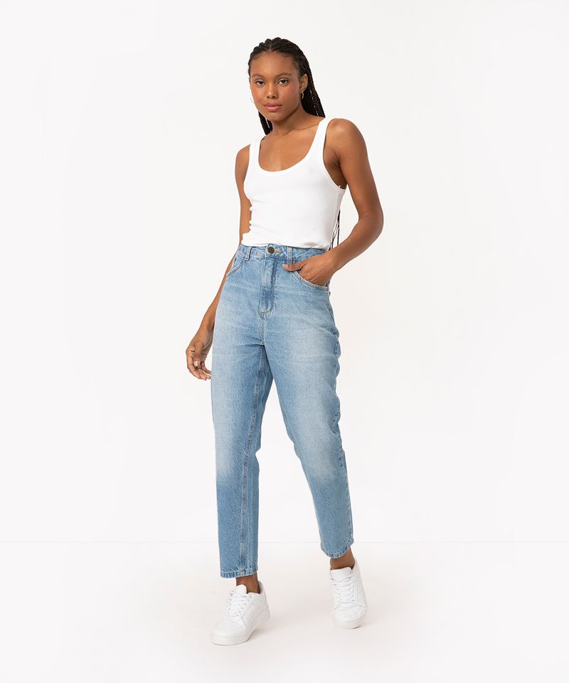 Calça Jeans Mom Super Alta com Detalhe Cós