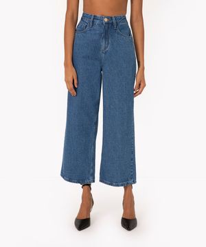 calça jeans wide leg cropped cintura super alta com bolsos azul escuro