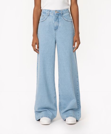 calça jeans wide leg cintura super alta com bolsos azul claro