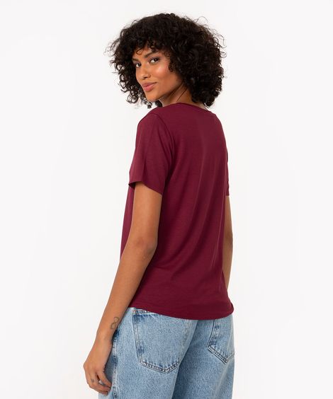 Camiseta Feminina Básica Manga Curta Decote V Vinho