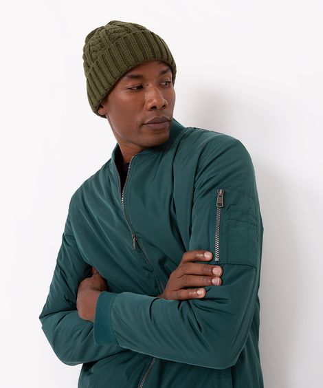 gorro de tricot trançado com dobra verde escuro