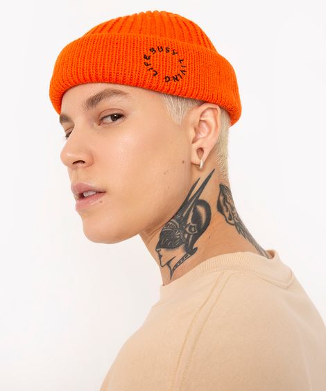gorro de tricot life busy living laranja
