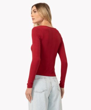 blusa de viscose decote quadrado manga longa vinho