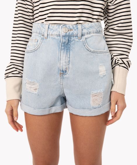 short jeans mom cintura super alta com desfiados azul claro