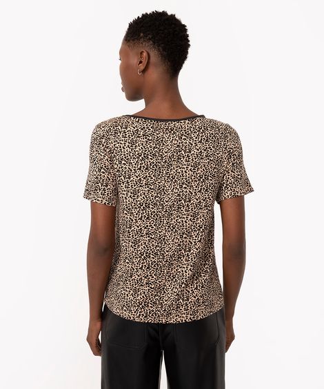 blusa de viscose manga curta animal print bege