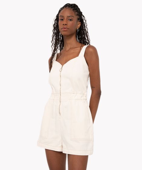 macaquinho de sarja decote princesa com zíper e alça média bege