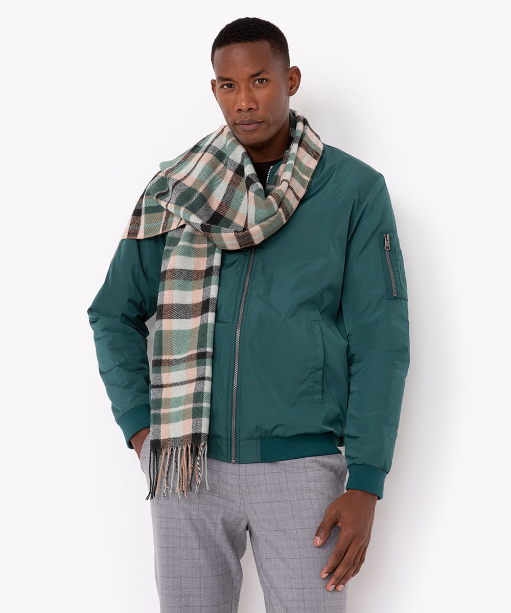 cachecol xadrez com franjas verde