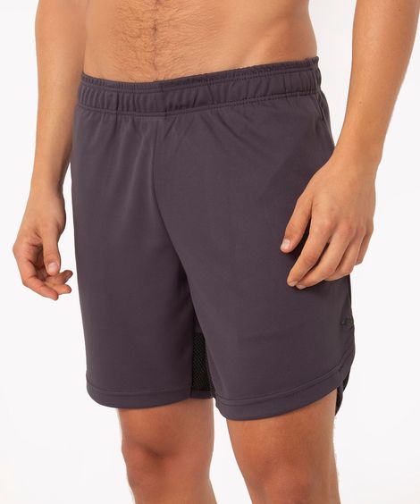 short de malha com bolso e recorte esportivo cinza