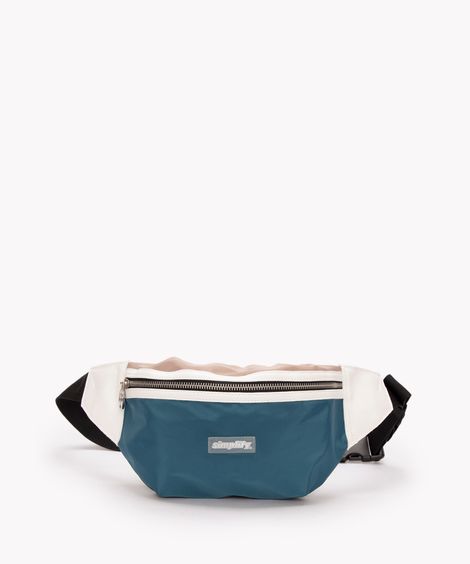 pochete com recortes e zíper verde