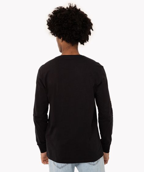 camiseta de algodão manga longa estampa localizada preta