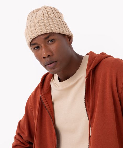 gorro de tricot trançado com dobra bege
