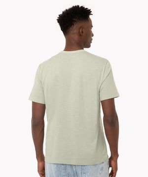 camiseta de algodão básica com bolso manga curta verde claro