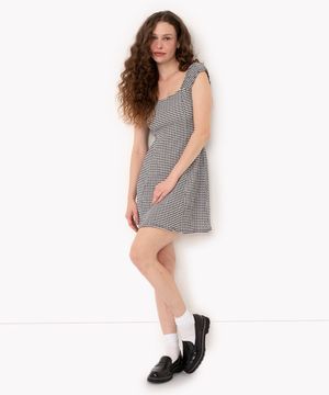 vestido curto xadrez com fru fru alça média preto