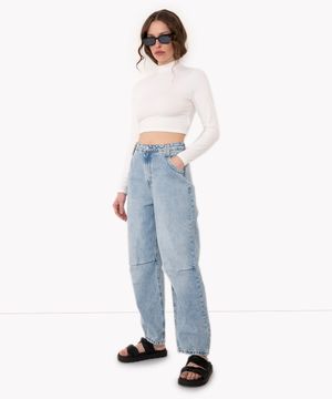 calça jeans ballon cintura média com bolsos azul claro