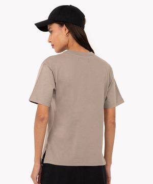 camiseta de algodão manga curta cinza claro