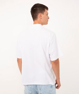 camiseta de algodão oversized gola careca alta branco