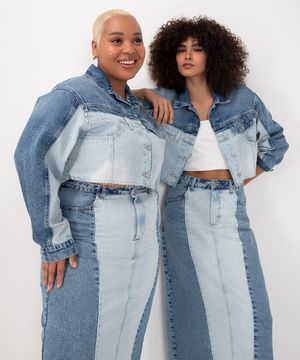 jaqueta jeans cropped patchwork azul médio